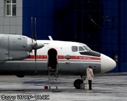 Самолет с отказавшим двигателем аварийно сел в Якутске