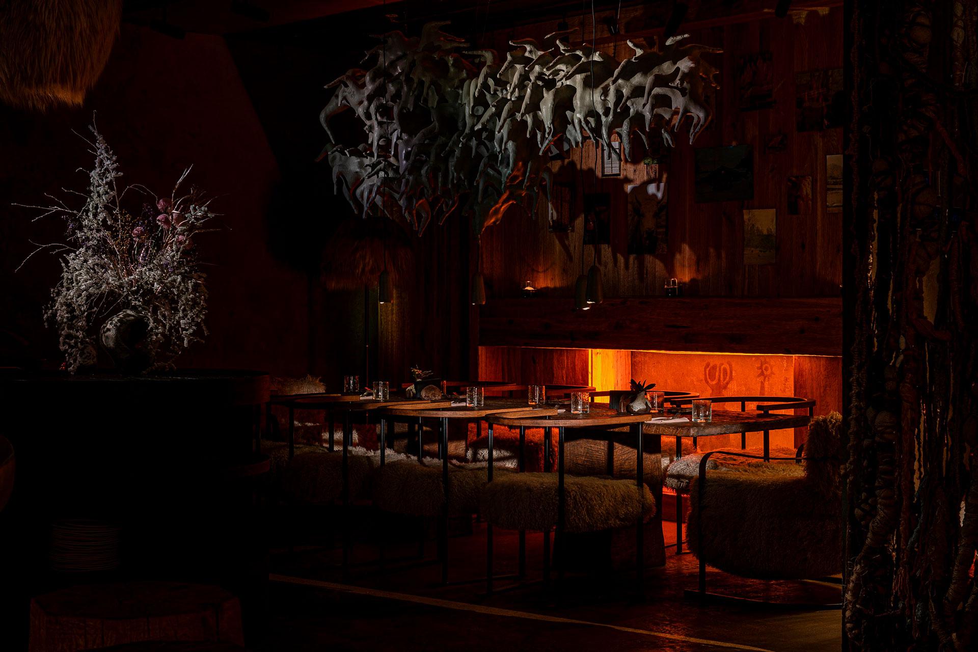 Интерьер ресторана &laquo;Manul&raquo;