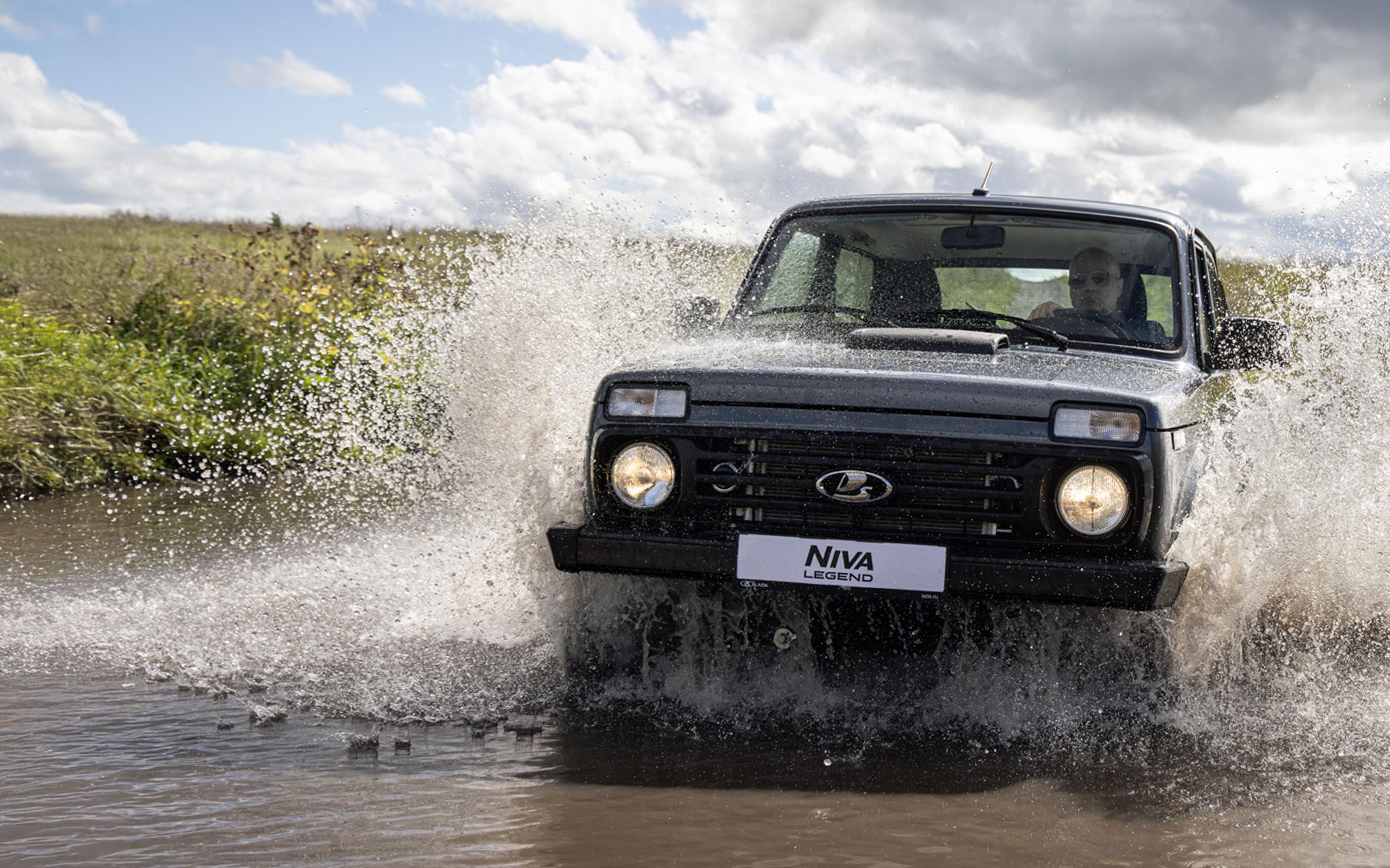 Она пережила 350 изменений. Первый тест Lada Niva Legend c мотором 1,8 л