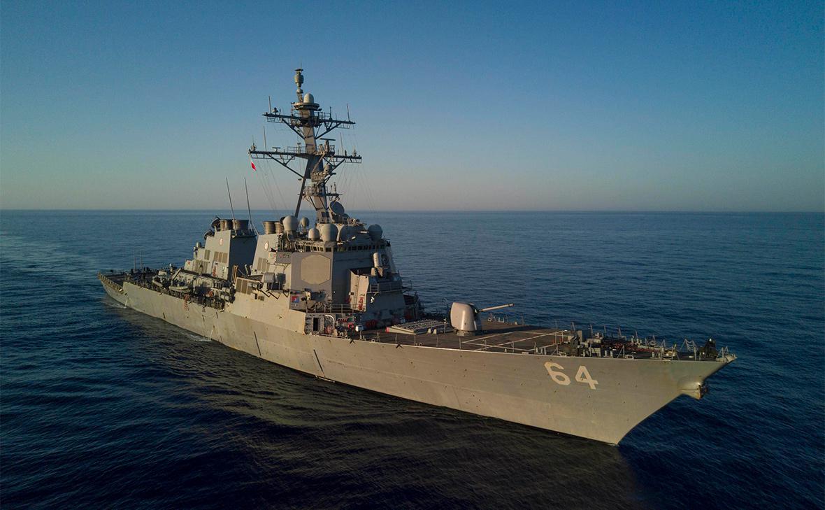 Эсминец США в Красном море перехватил выпущенные из Йемена ракеты и0