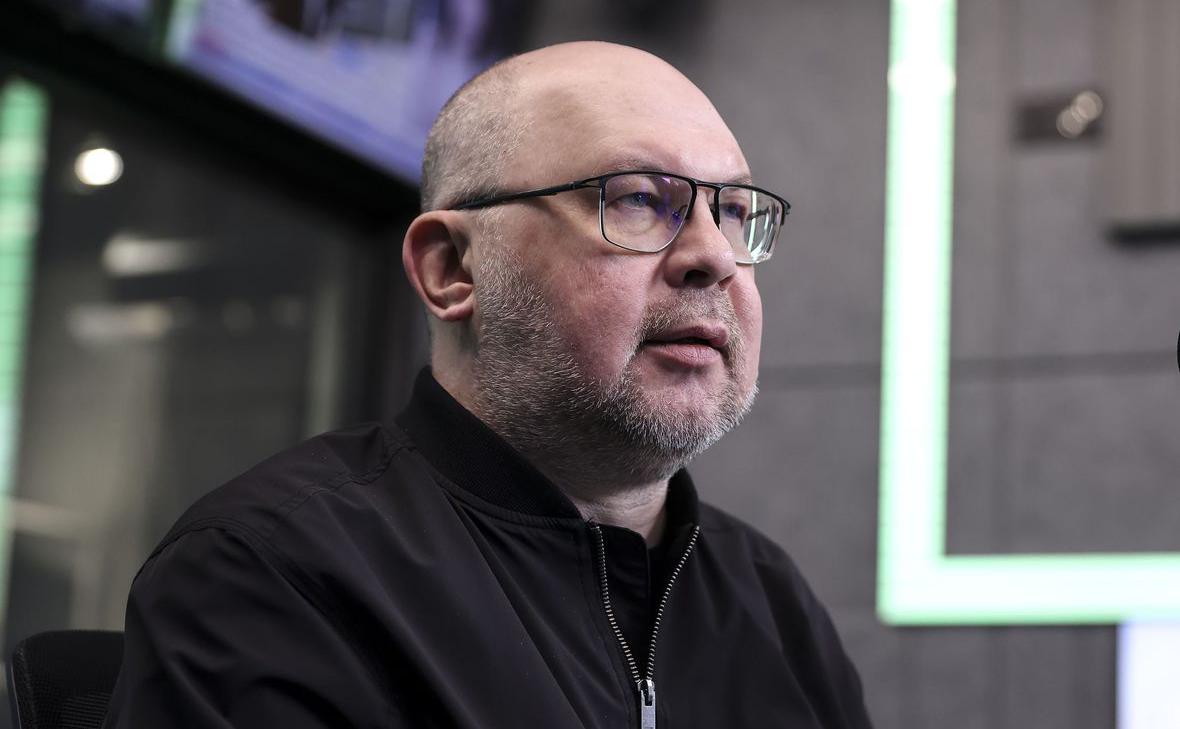 Алексей Иванов