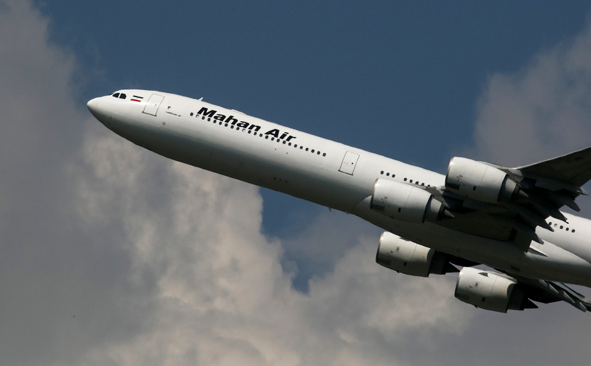 Самолет компании&nbsp;Mahan Air














