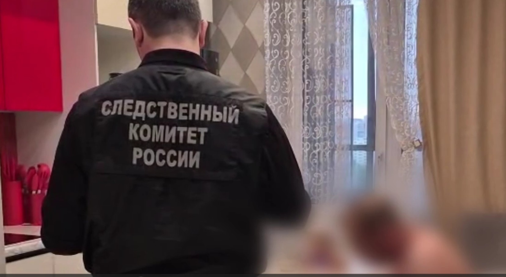 Следственные действия в квартире одного из обвиняемых начальников отделов полиции