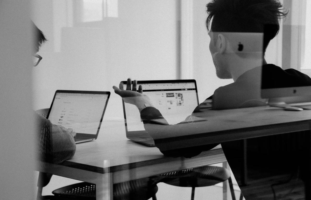 Фото: charlesdeluvio / Unsplash