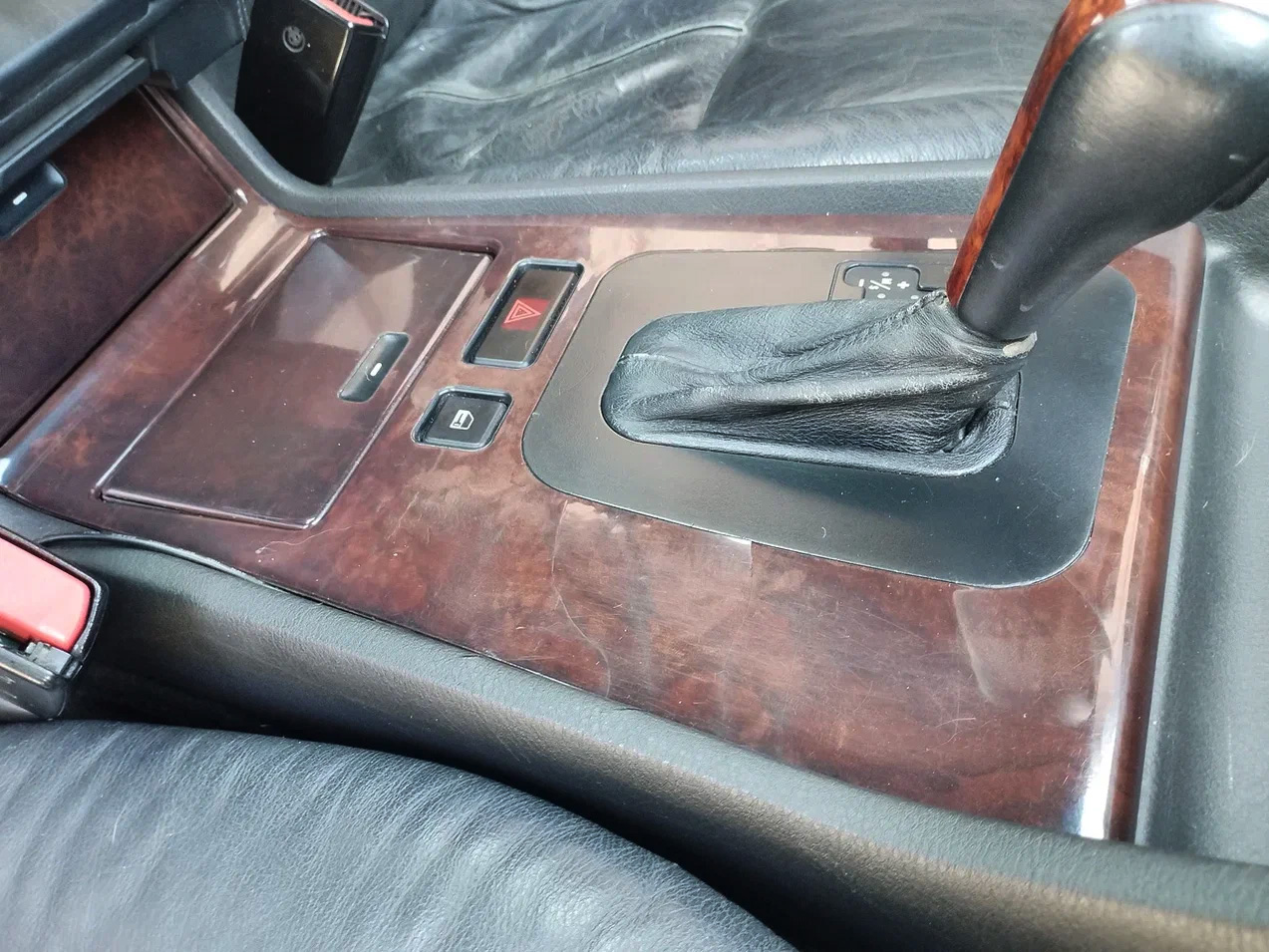 BMW 728i