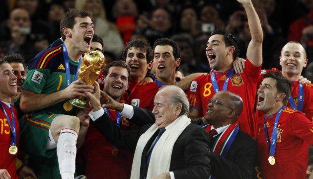 Испания ликует: чемпионы Европы стали чемпионами мира!