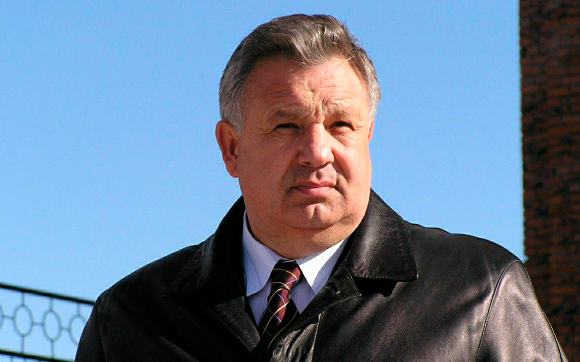 Экс-губернатора Ишаева госпитализировали в Москве с сердечным приступом