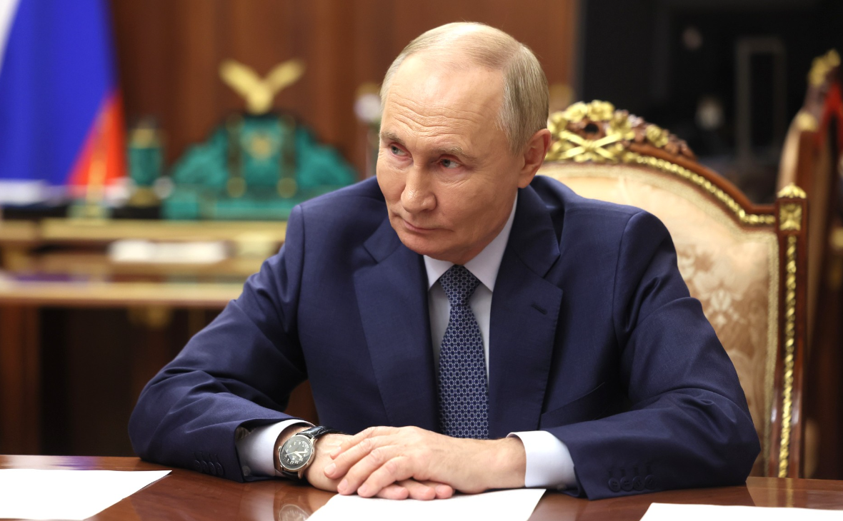 Kremlin Pool / via Global Look Press