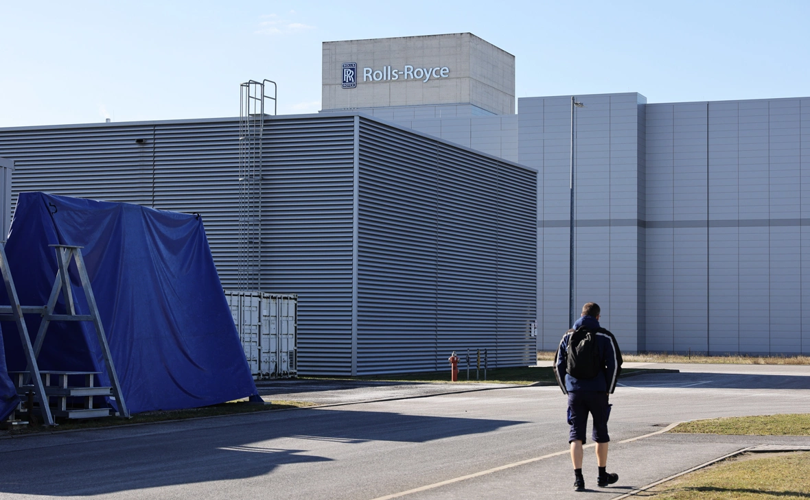 Omer Messinger / Getty Images