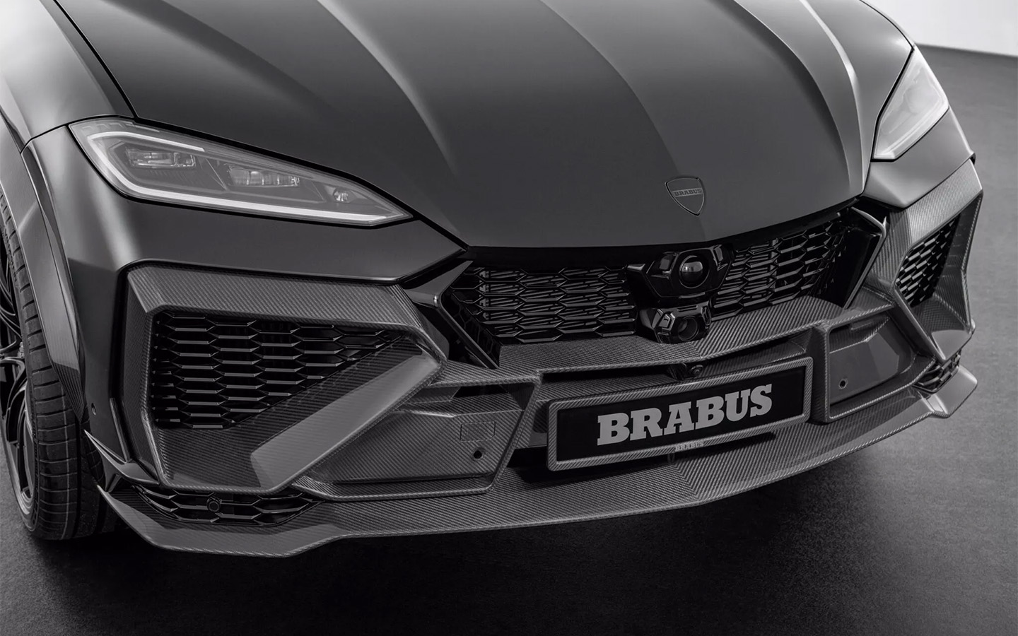 Brabus Lamborghini Urus 900 Superblack
