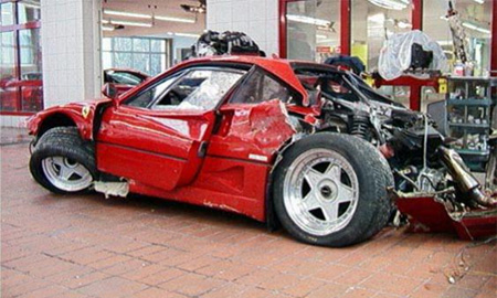 В США стритрейсер разбил Ferrari 