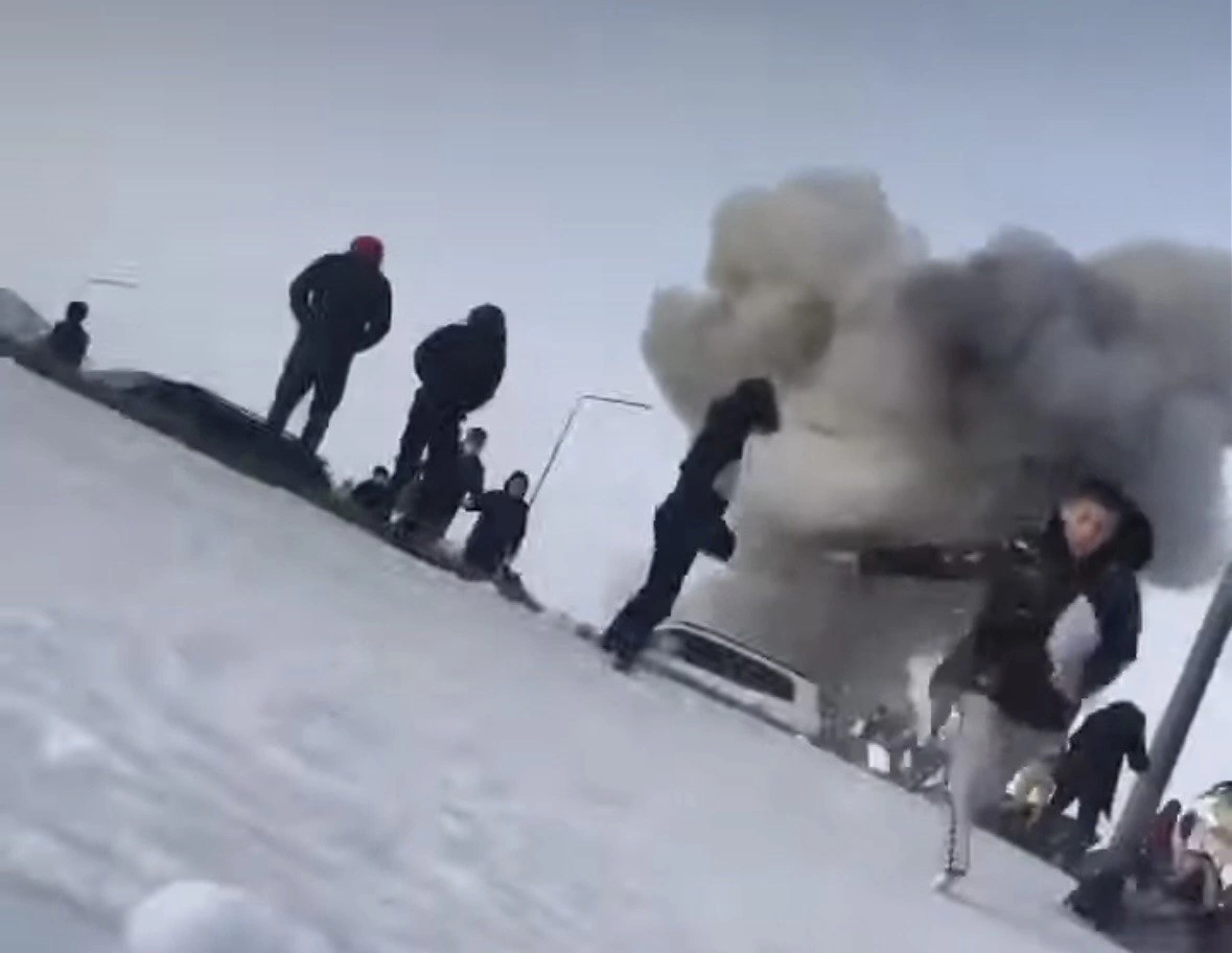 скриншот видео атаки дрона в Елабужском районе РТ, соцсети