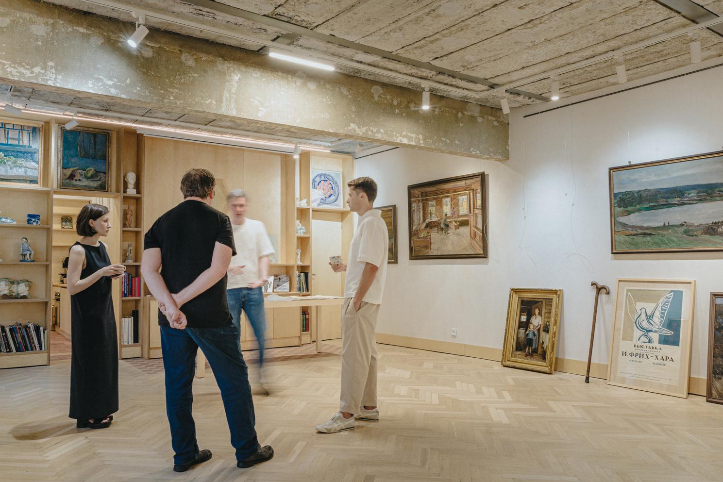 Выставка «(Не)видимый Город М.»