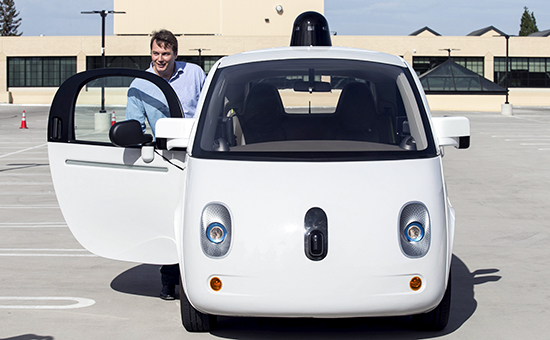 Технический директор проекта беспилотного автомобиля Google Крис Урмсон


