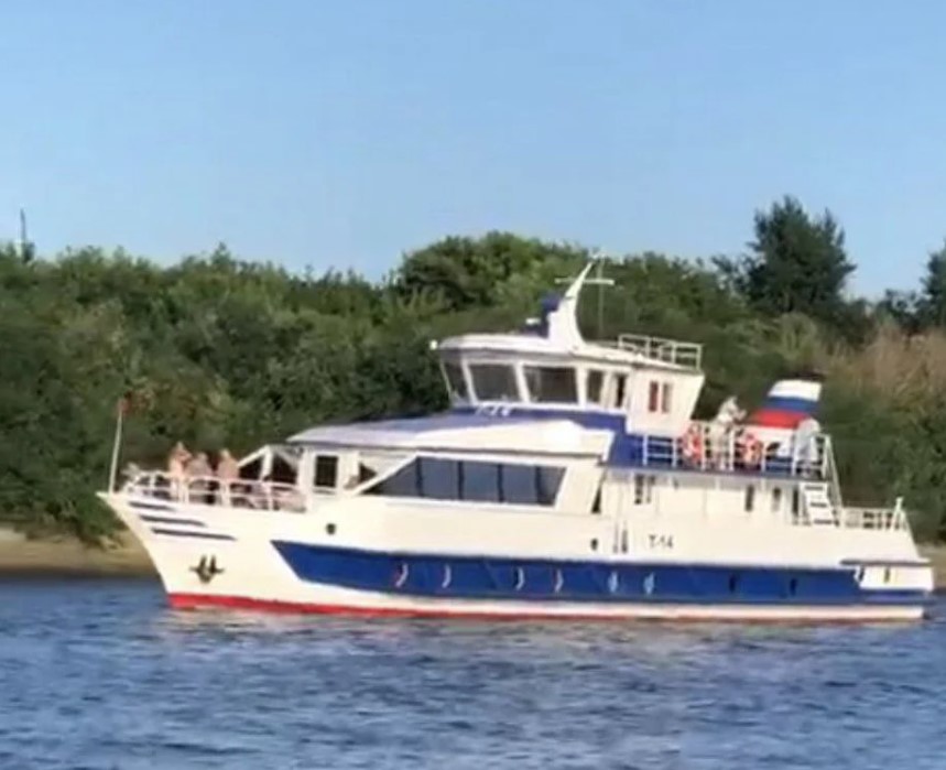 Собственник хочет получить за судно 9,9 миллиона рублей