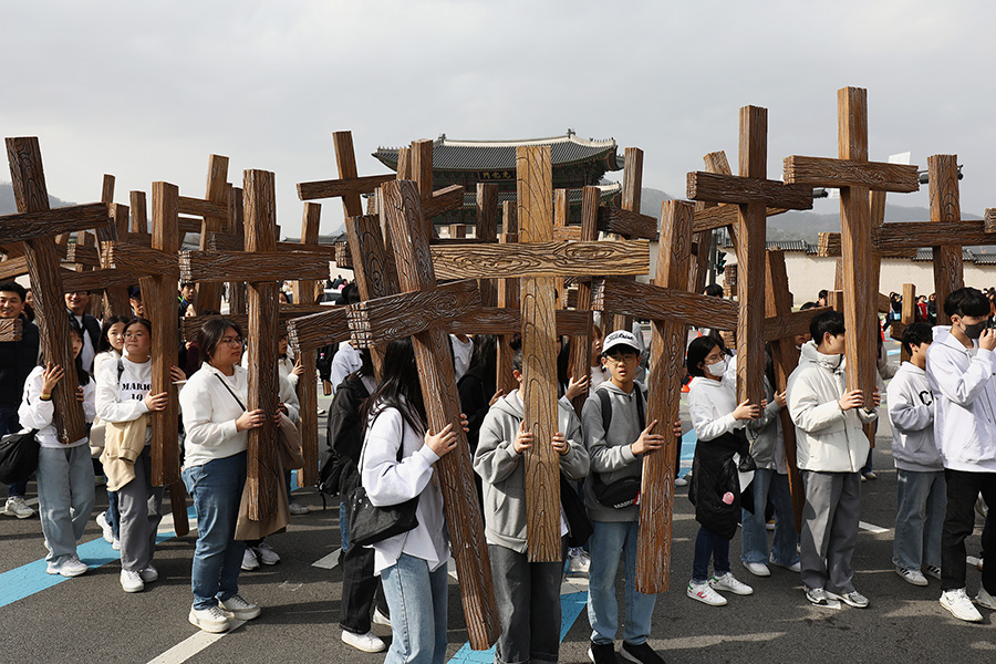Пасхальное шествие в столице Южной Кореи Сеуле.