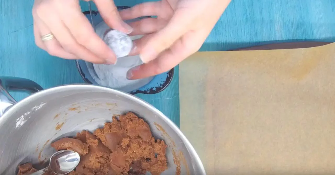 Сформируйте печенье