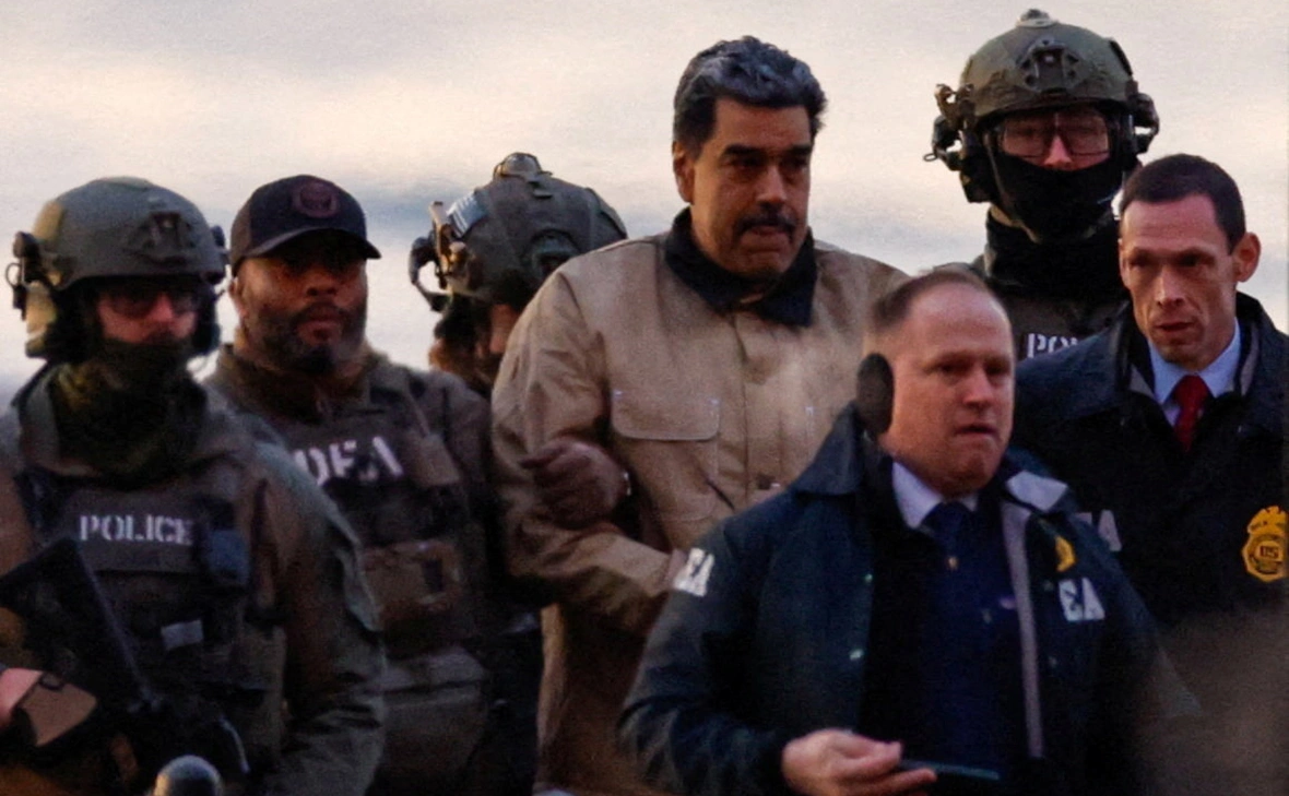 Eduardo Munoz / Reuters