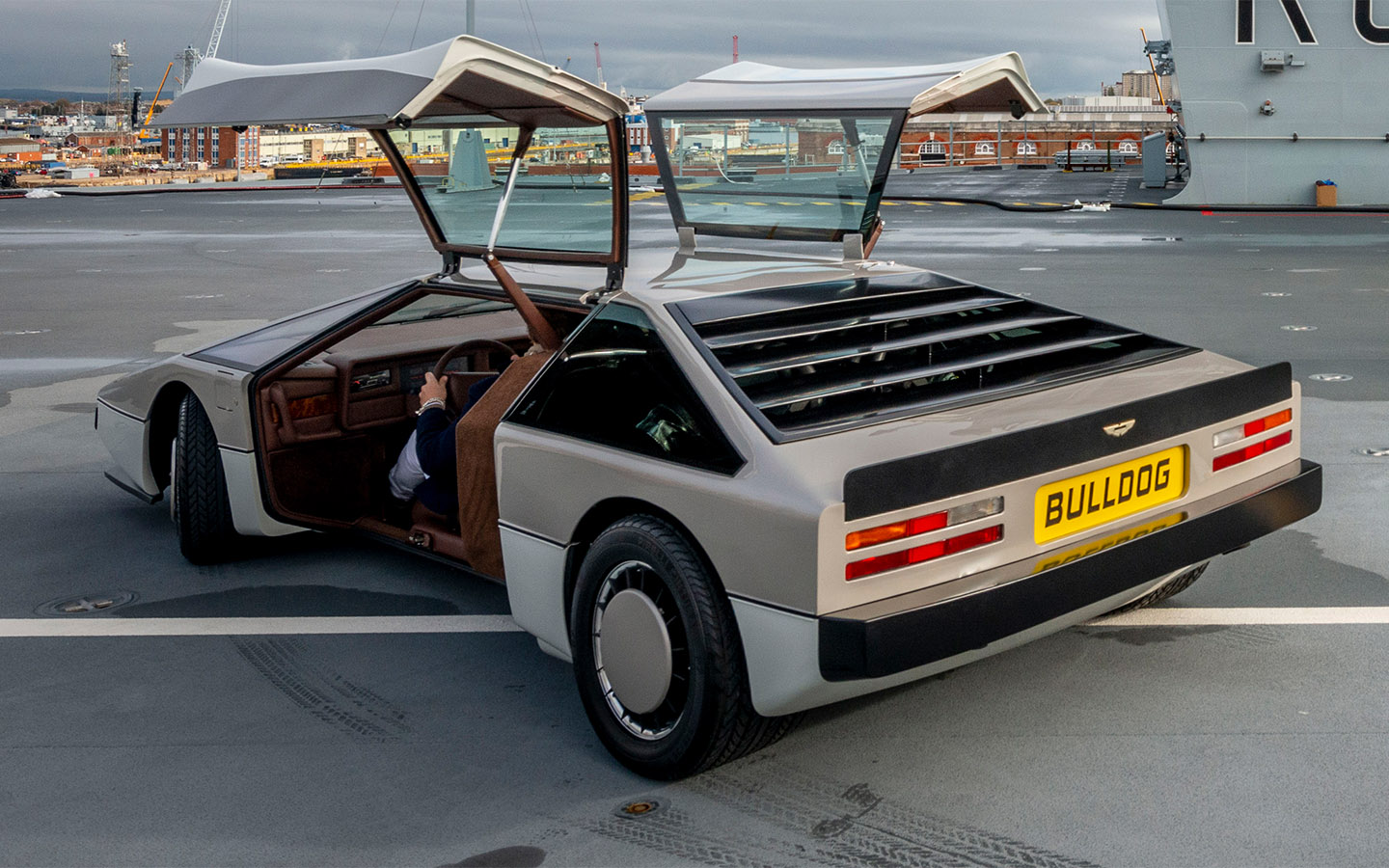 Aston Martin Bulldog