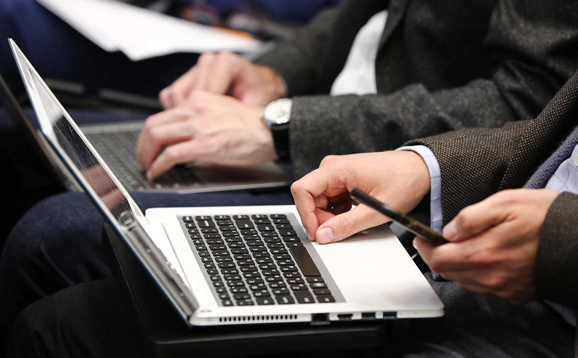 Евгений Разумный / Ведомости / ТАСС