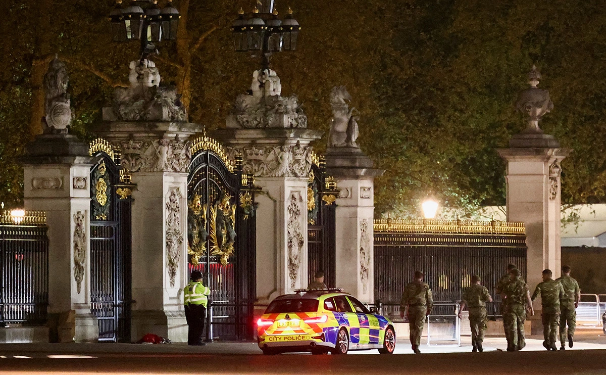 Henry Nicholls / Reuters