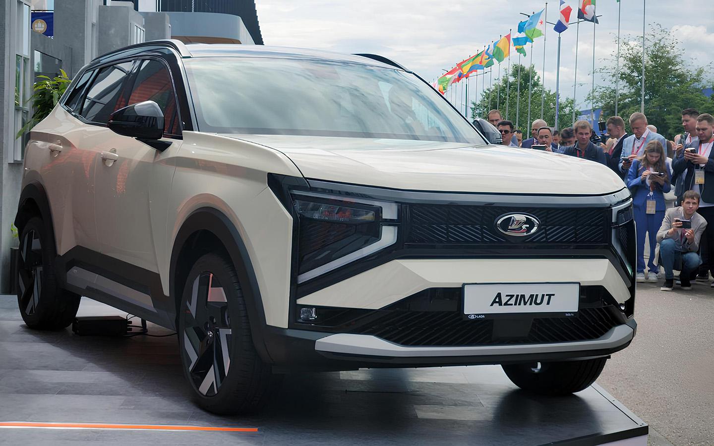 От Lada Azimut до «Спартака». Какие автомобили показали на ПМЭФ-2025