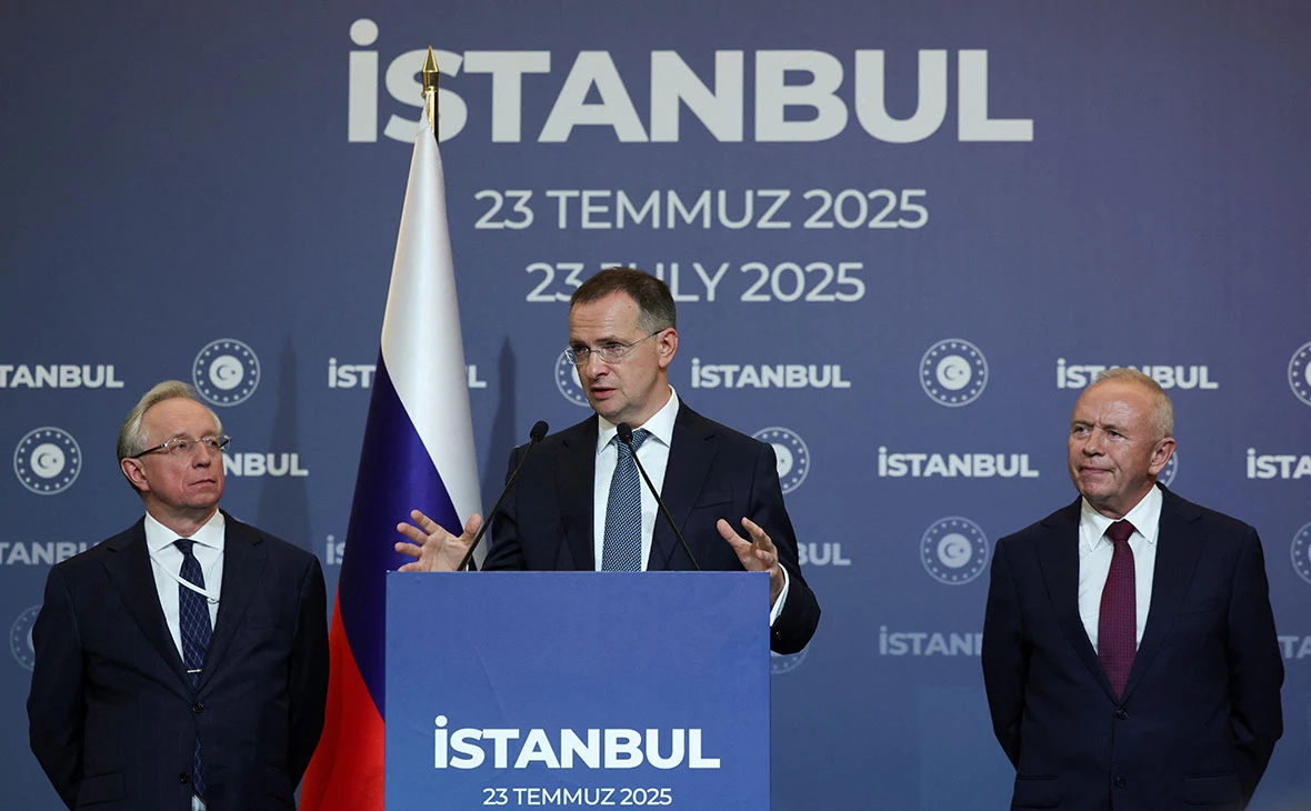 Dilara Senkaya / Reuters