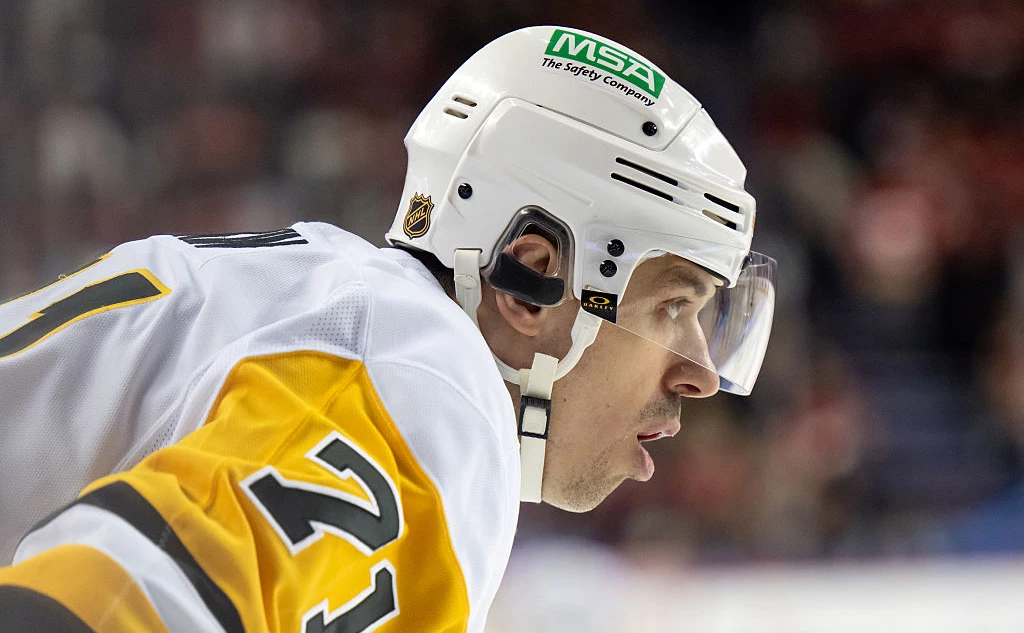 Brett Holmes / Getty Images