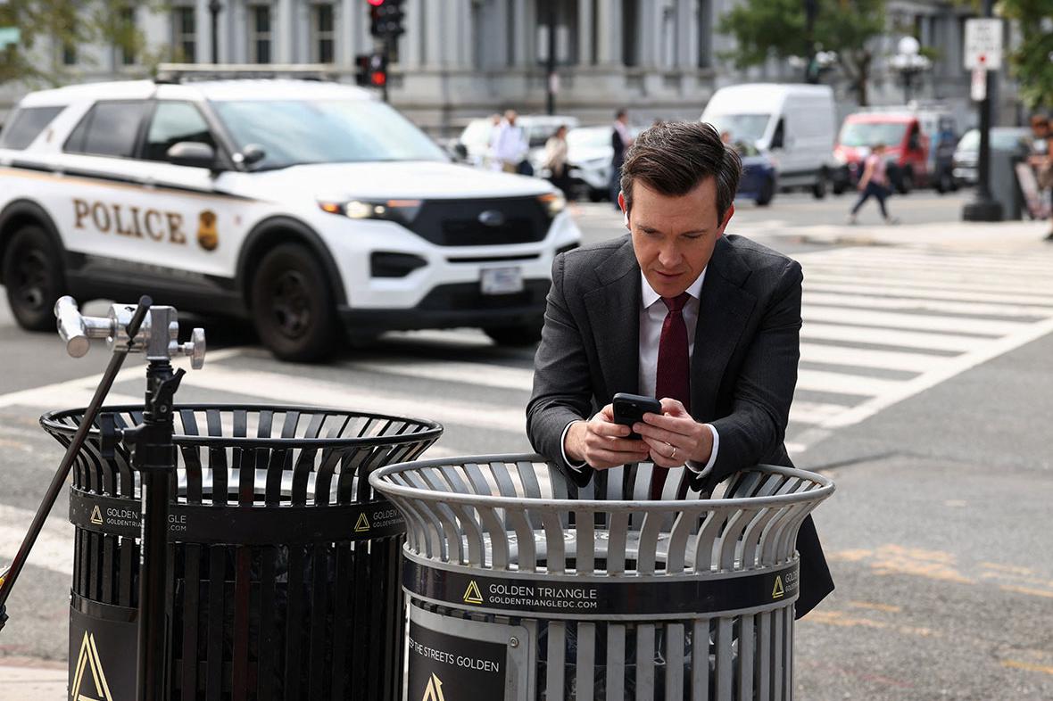 Kevin Lamarque / Reuters