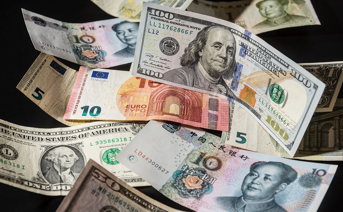 Евгений Разумный / Ведомости / ТАСС