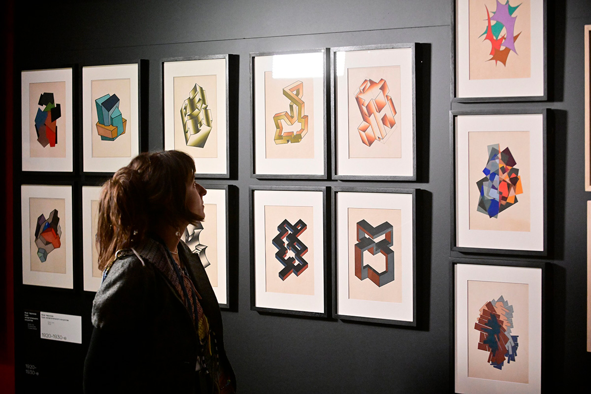 Выставка «Яков Чернихов. Образ будущего»