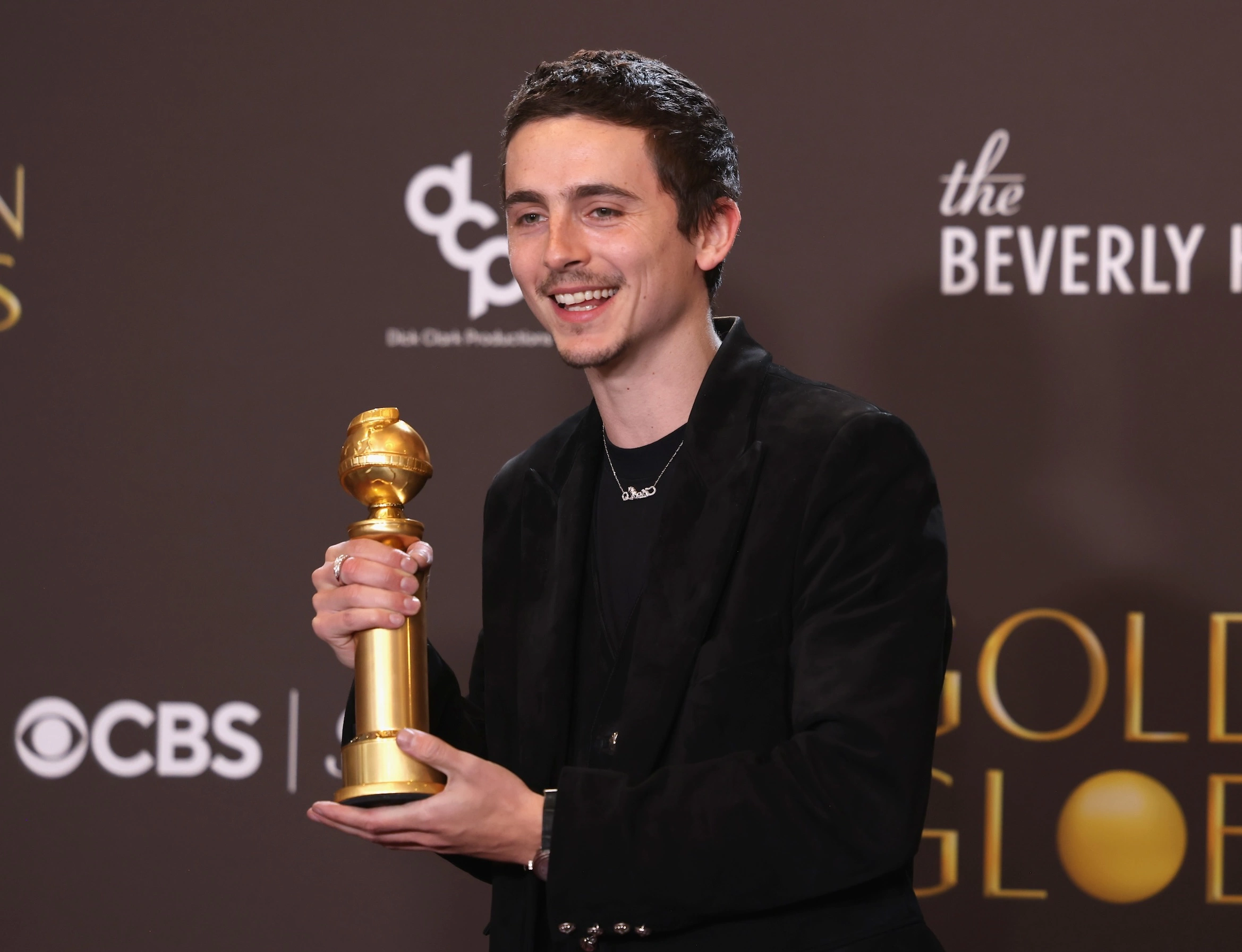 Тимоти Шаламе с первым в карьере «Золотым глобусом» — за «Марти Великолепного»