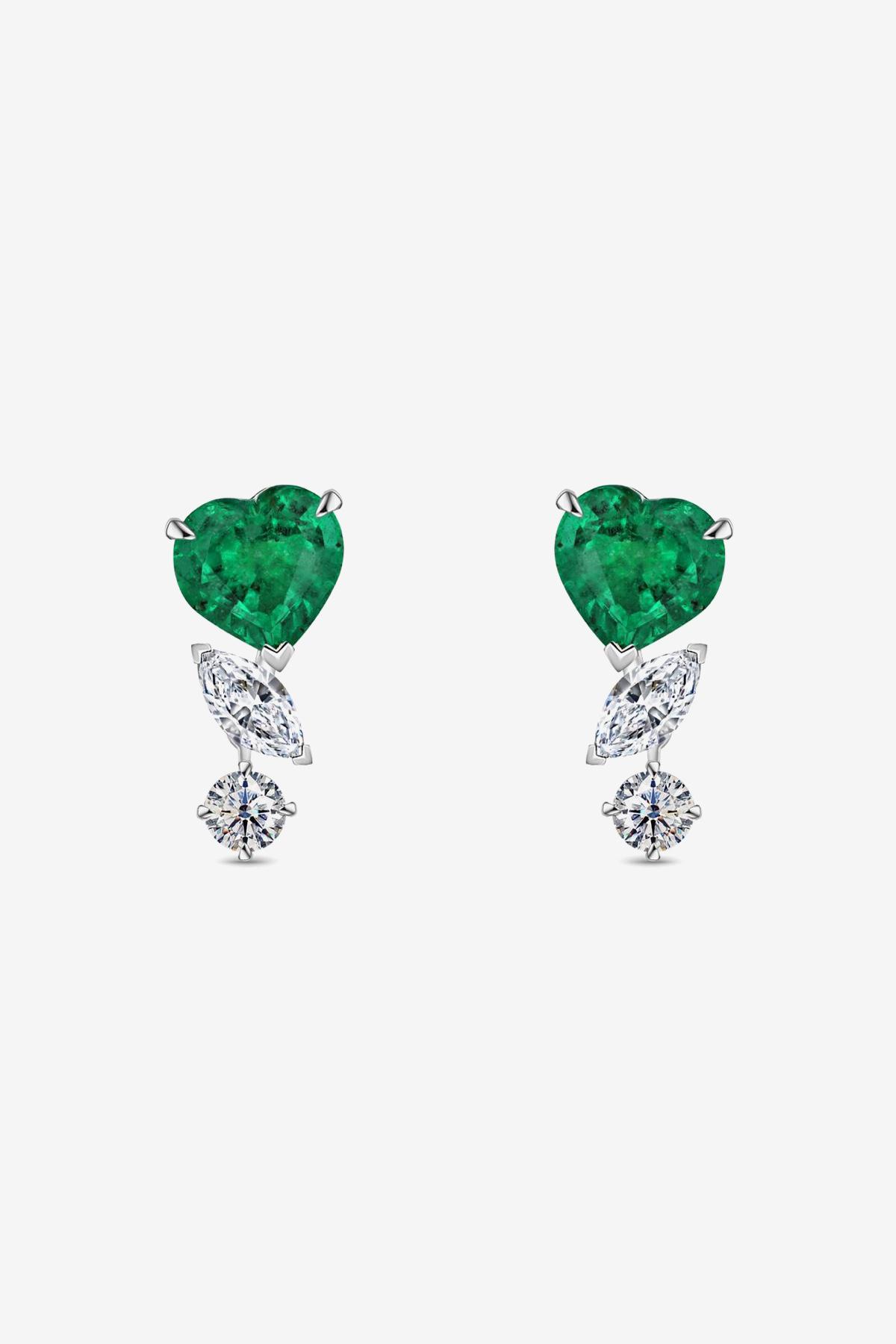 Серьги Balance с изумрудами, Alrosa Diamonds