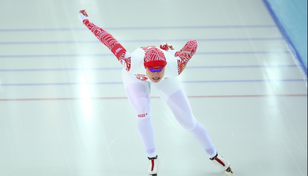 Российская конькобежка Ольга Фаткулина не смогла взять бронзу на дистанции 1000 м, заняв лишь четвертое место.