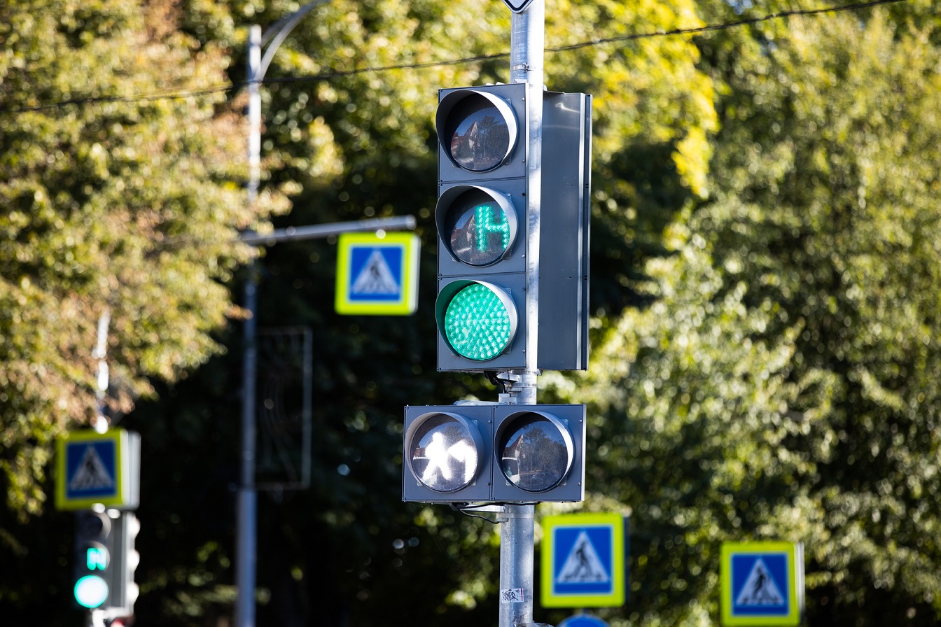 В Калининграде впервые появятся умные светофоры — РБК