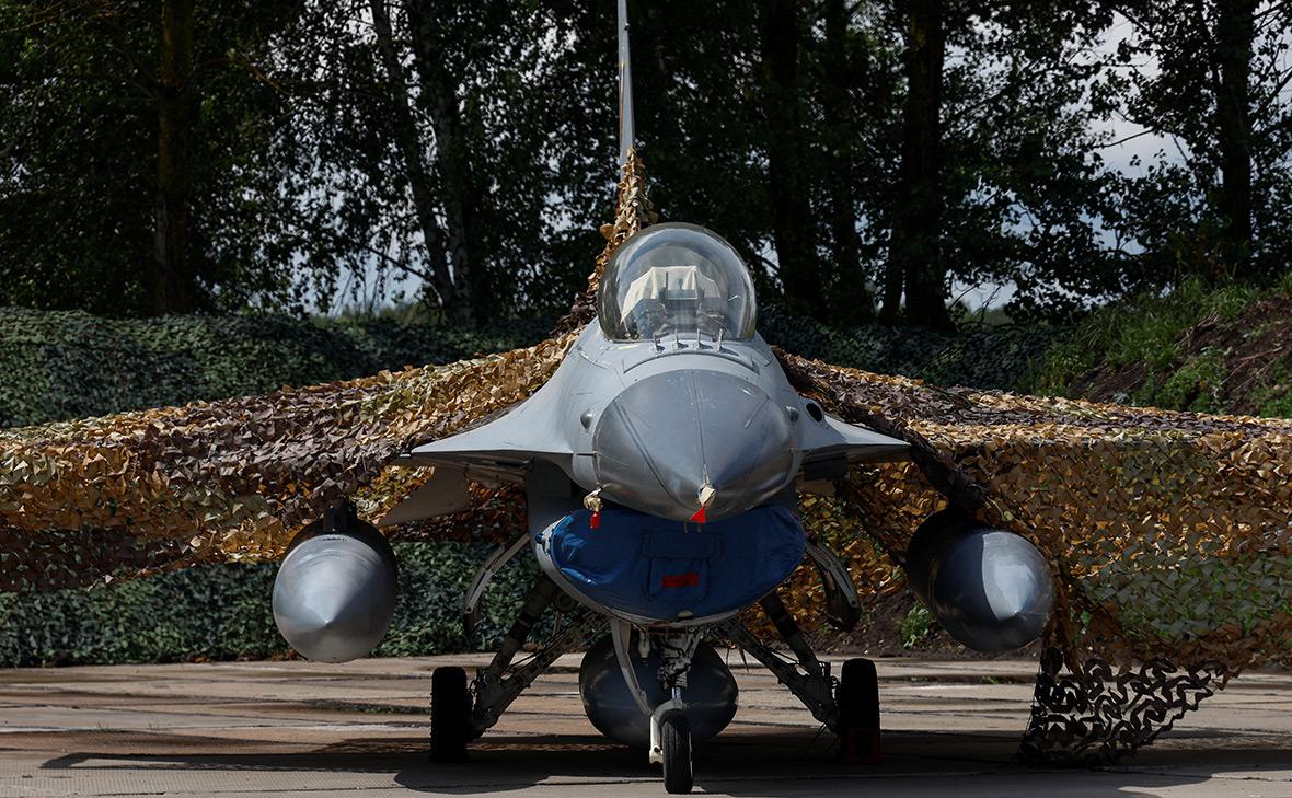 Истребитель F-16