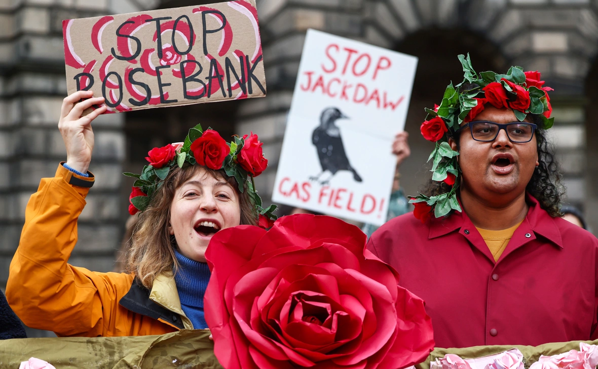 Jeff J Mitchell / Getty Images