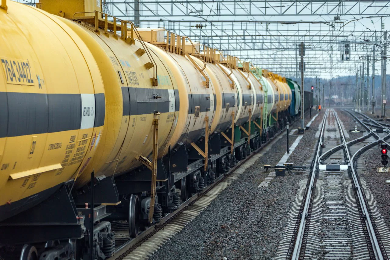 Погрузка химикатов на экспорт по сети РЖД выросла на 21,8% в 2025 году
