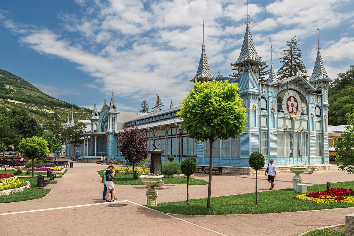 Лермонтовская галерея, Пятигорск