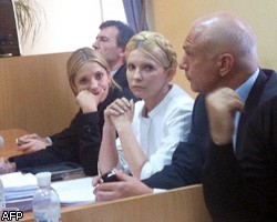 Битва за Ю.Тимошенко: спецназ ломает руки сторонникам экс-премьера