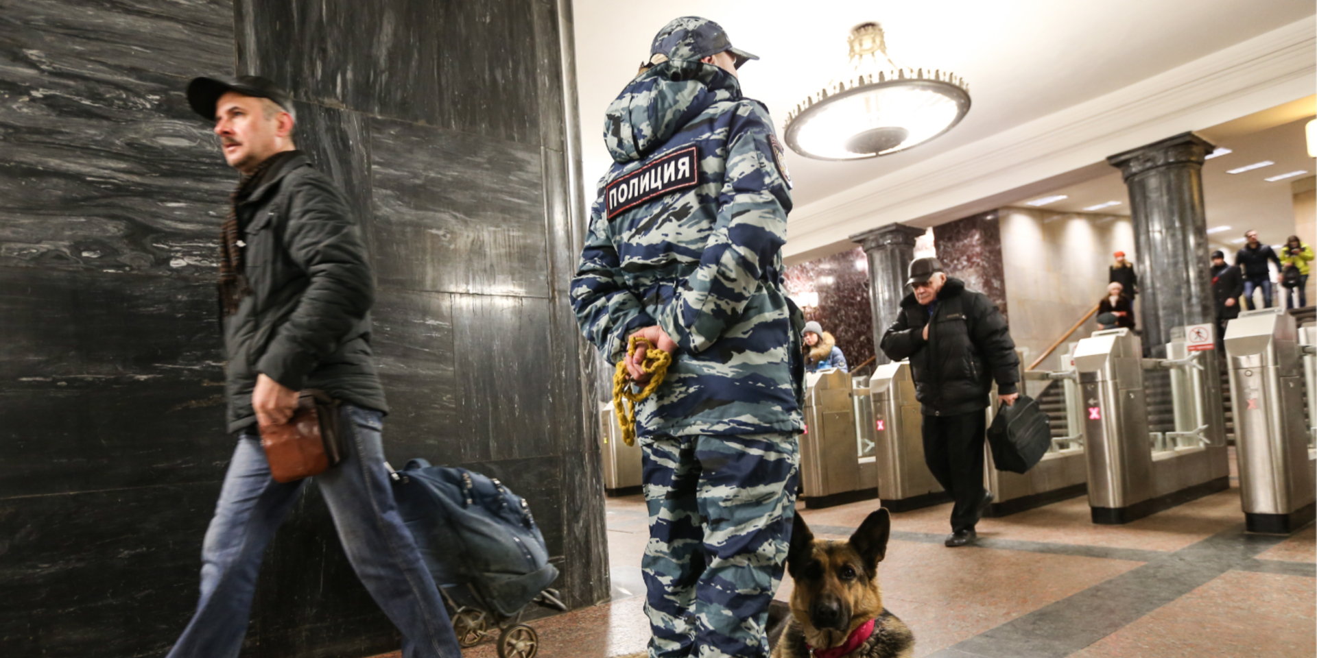 Подозреваемого в убийстве полицейского в московском метро задержали