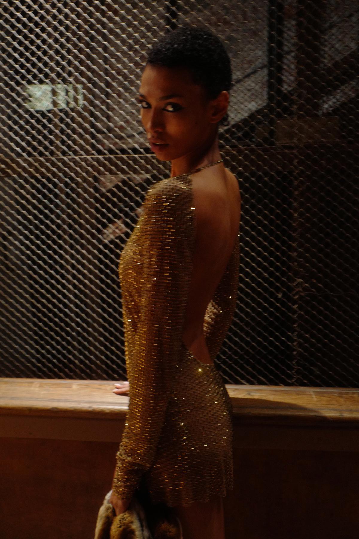 Бэкстейдж показа&nbsp;коллекции&nbsp;Sashaverse осень&mdash;зима 2026&ndash;2027