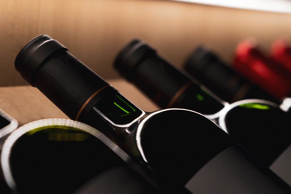 Итальянцы стали покупать меньше вина в магазинах