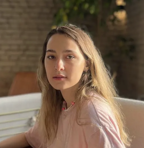 Элина Хакимова