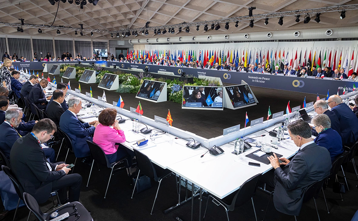 Urs Flueeler / Reuters