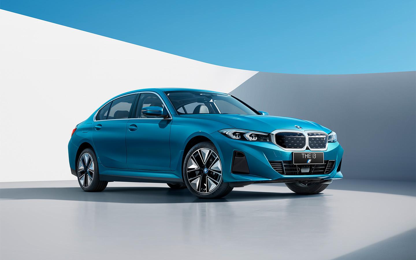 В Россию привезли электрический седан BMW 3 Series. Подробности и цены