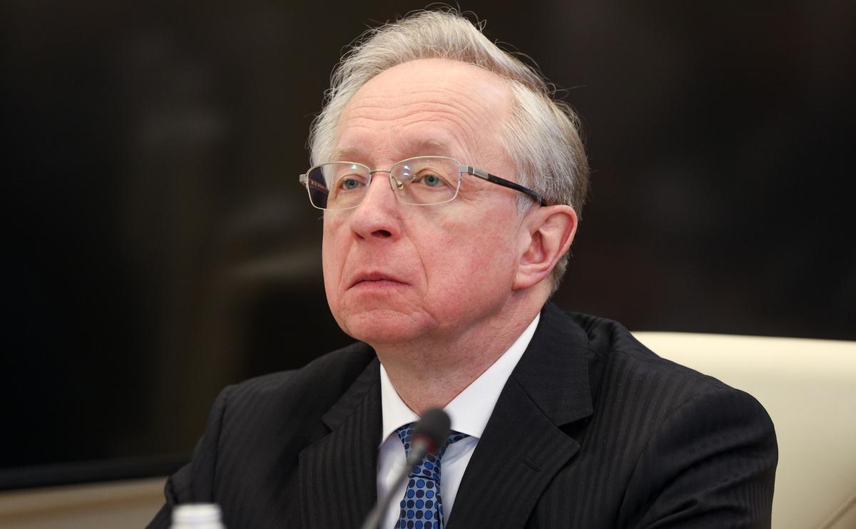 Михаил Галузин