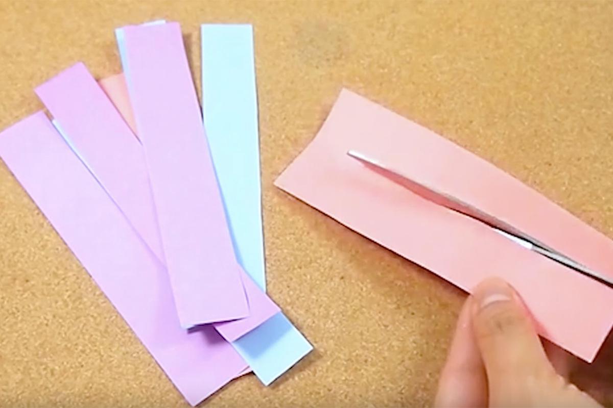 Как сделать новогоднюю гирлянду из бумаги