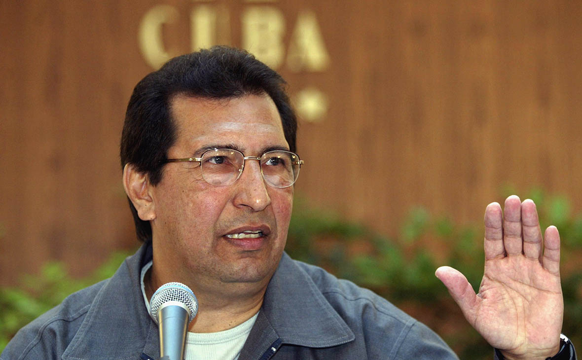 Адан Чавеc


