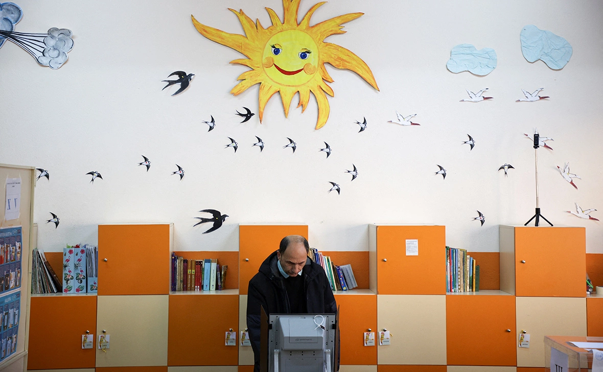 Stoyan Nenov / Reuters